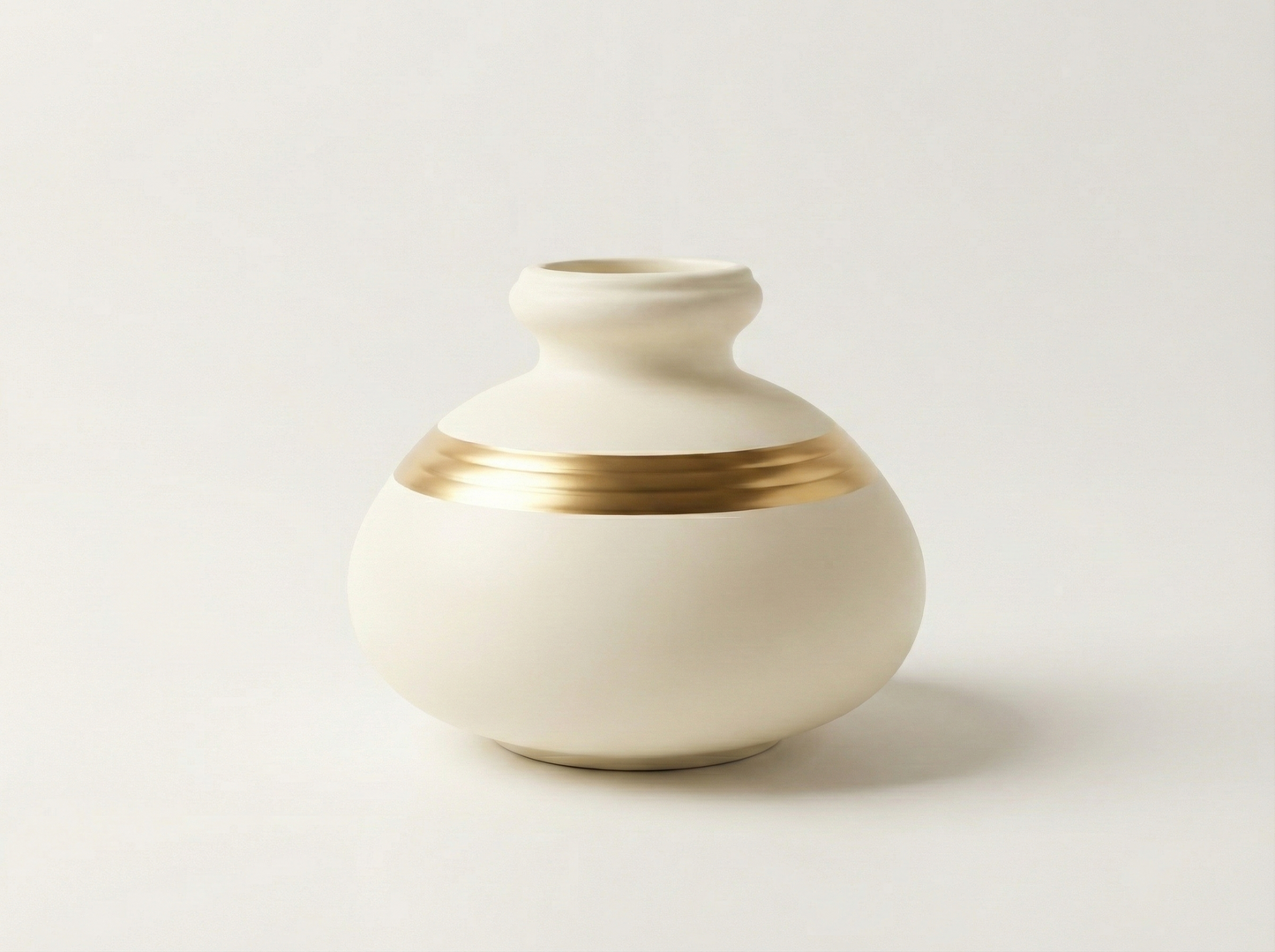 Auric Horizon Ceramic Vase Trio