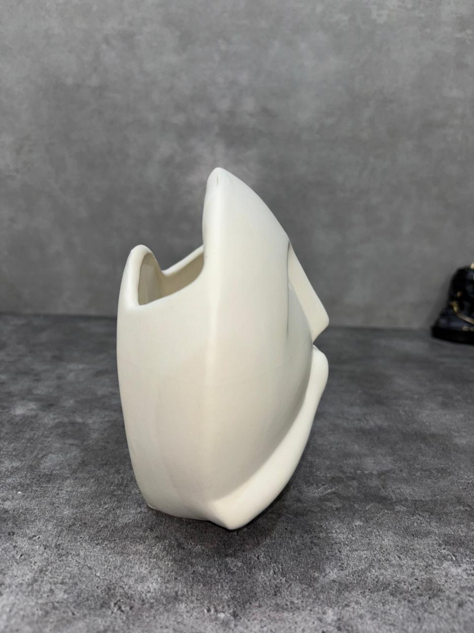 Heart Gesture Ceramic Wall Planter